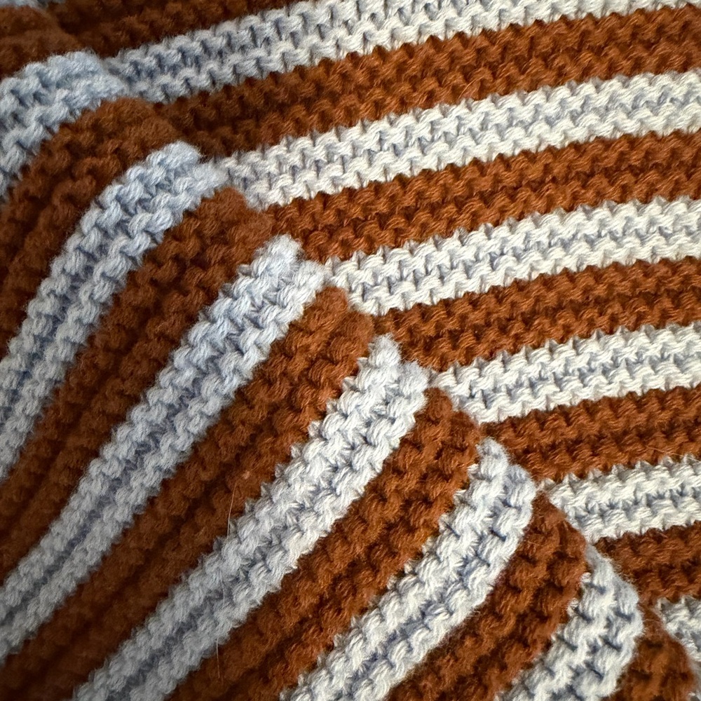 We the Free oversized sweater blue and brown colorway. So cute with jeans. M - Picture 5 of 5